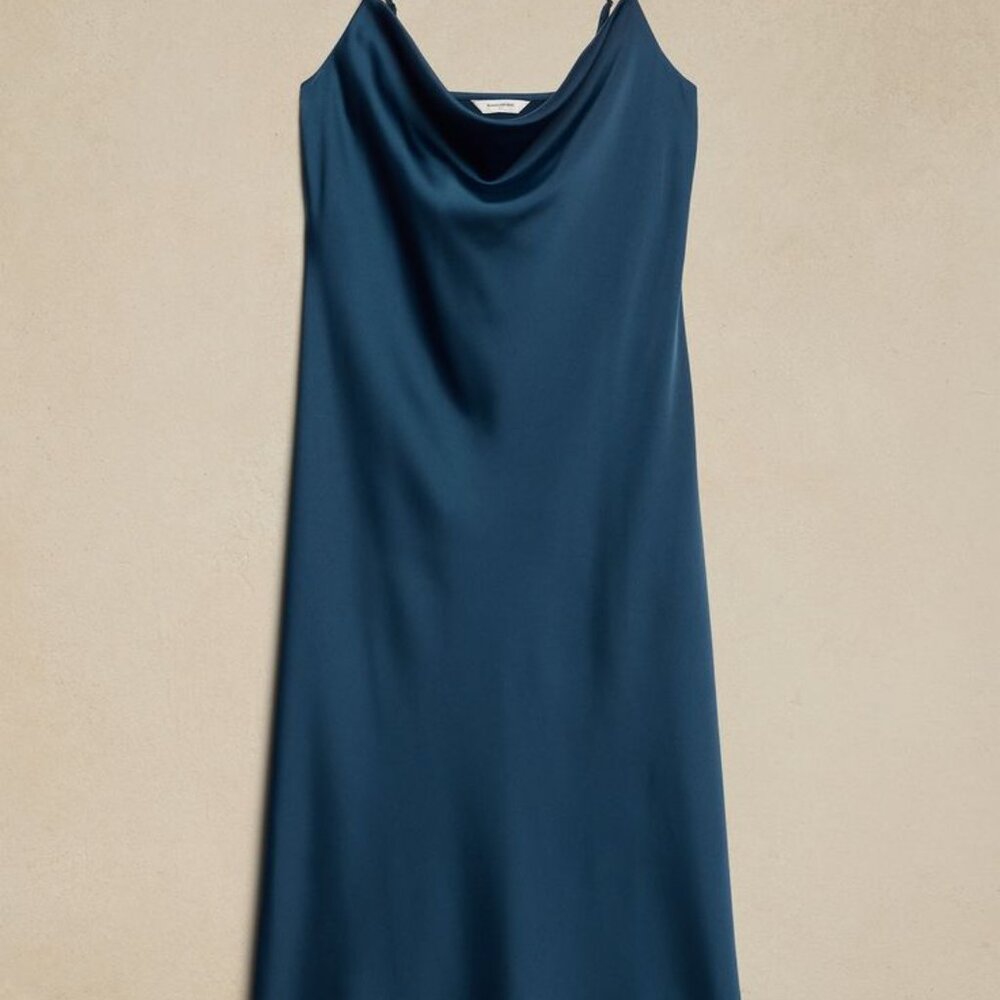 NWT Banana Republic Factory Satin Midi Slip Dress- Size Petite Medium